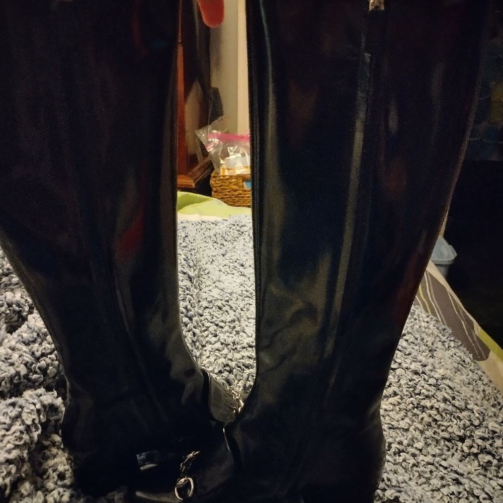 Authentic Gucci Horsebit knee high Boots - Picture 13 of 15